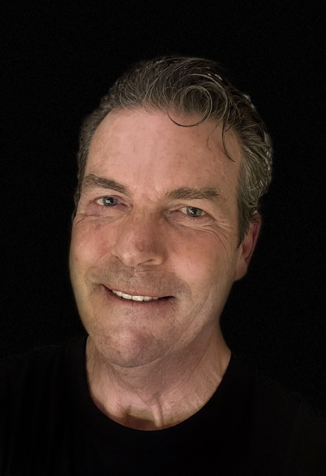 Steve, the person behind AREA.click